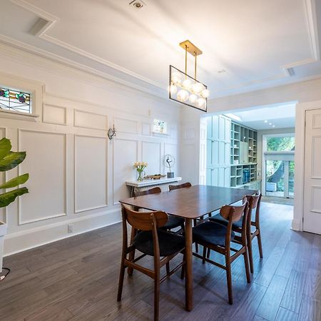 Double Bedroom On Up Or 3 Bedrooms In Basement Near Eglinton Subway Station Toronto Exterior foto